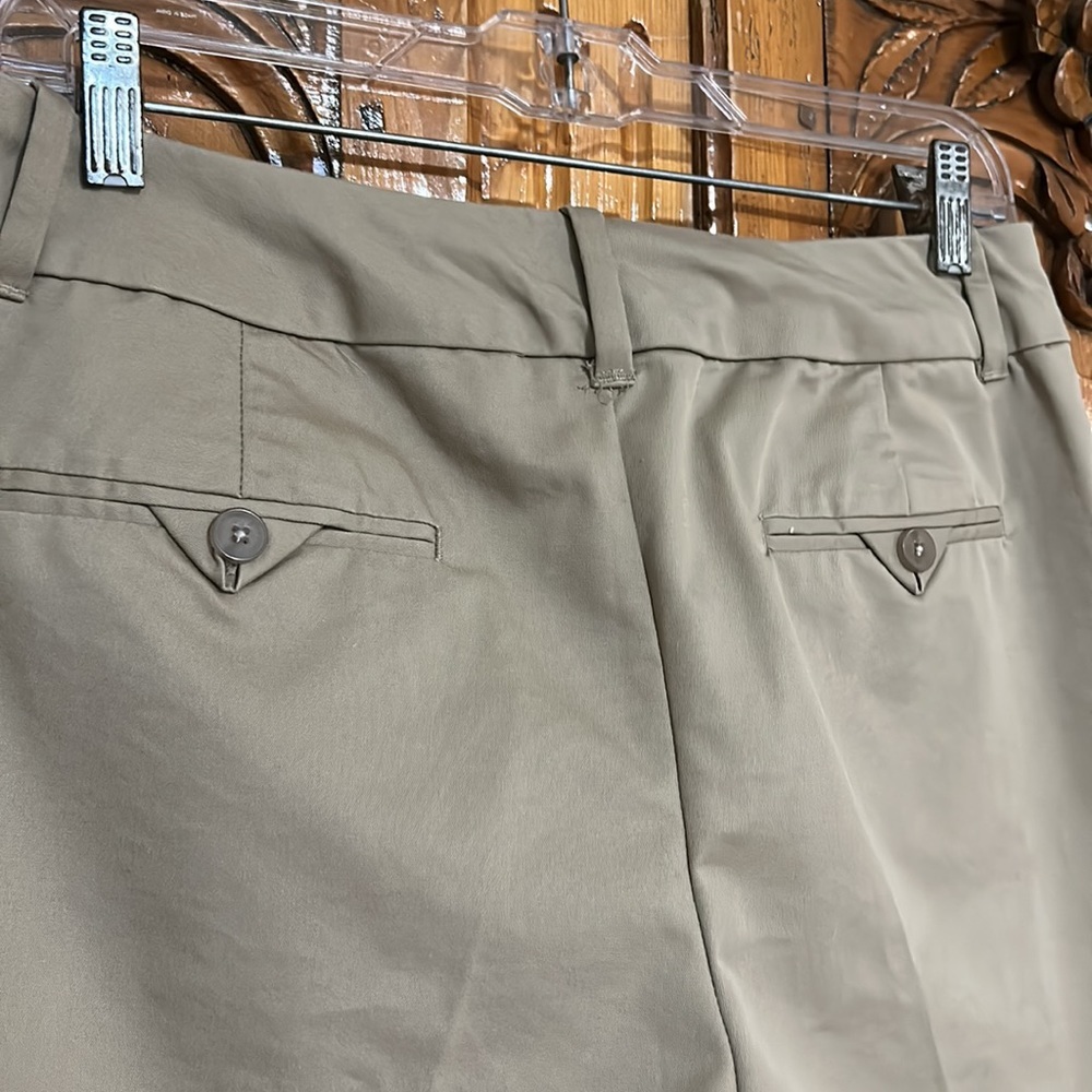 Dockers Women’s Midrise Flat Front Bermuda Shorts - Picture 4 of 6